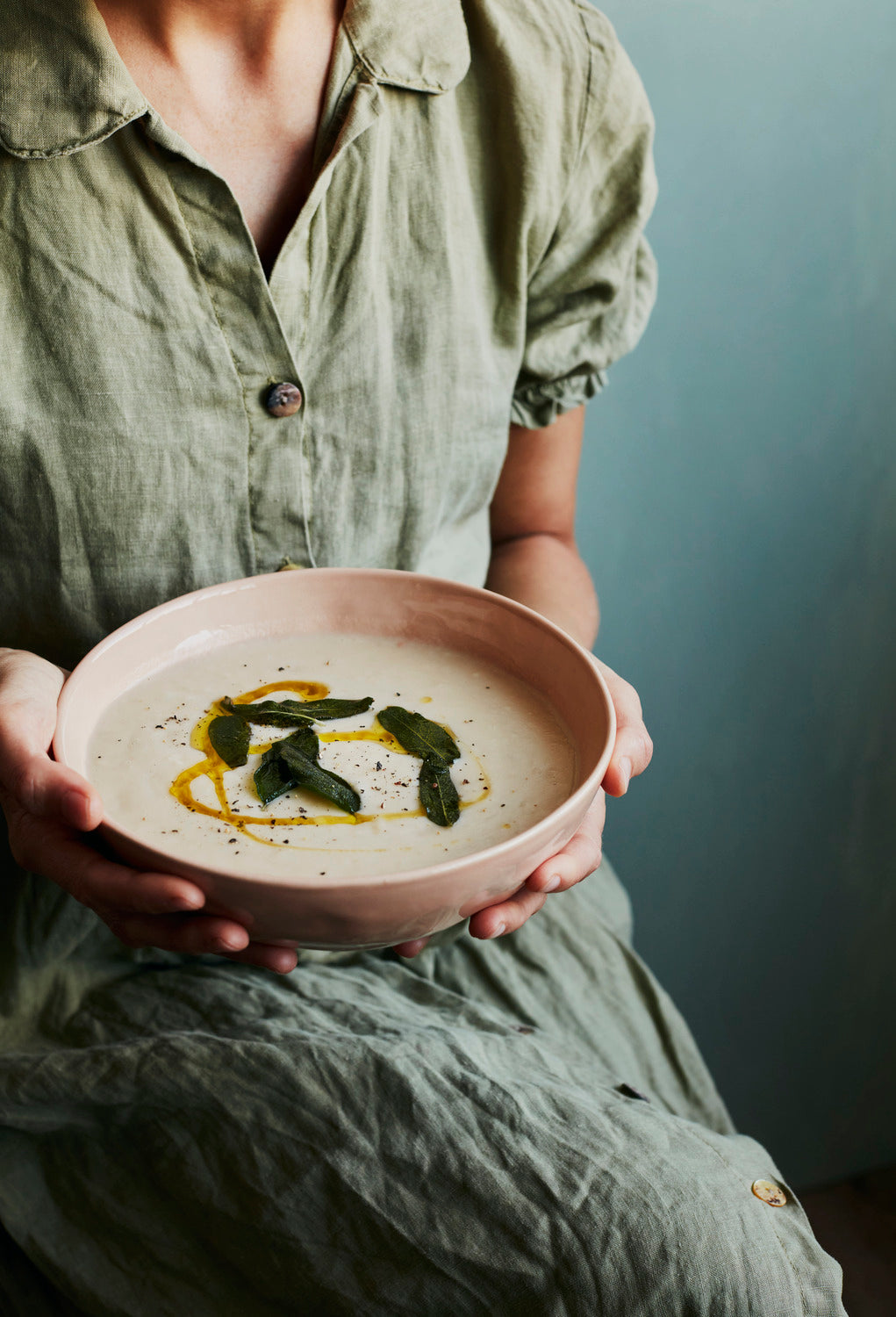 Barton Croft Medium Serving Bowl, 21 cm Stoneware